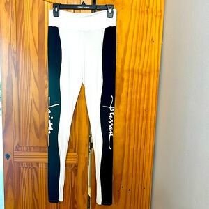 White & Black Script Side-Panel Leggings - Brand Unknown